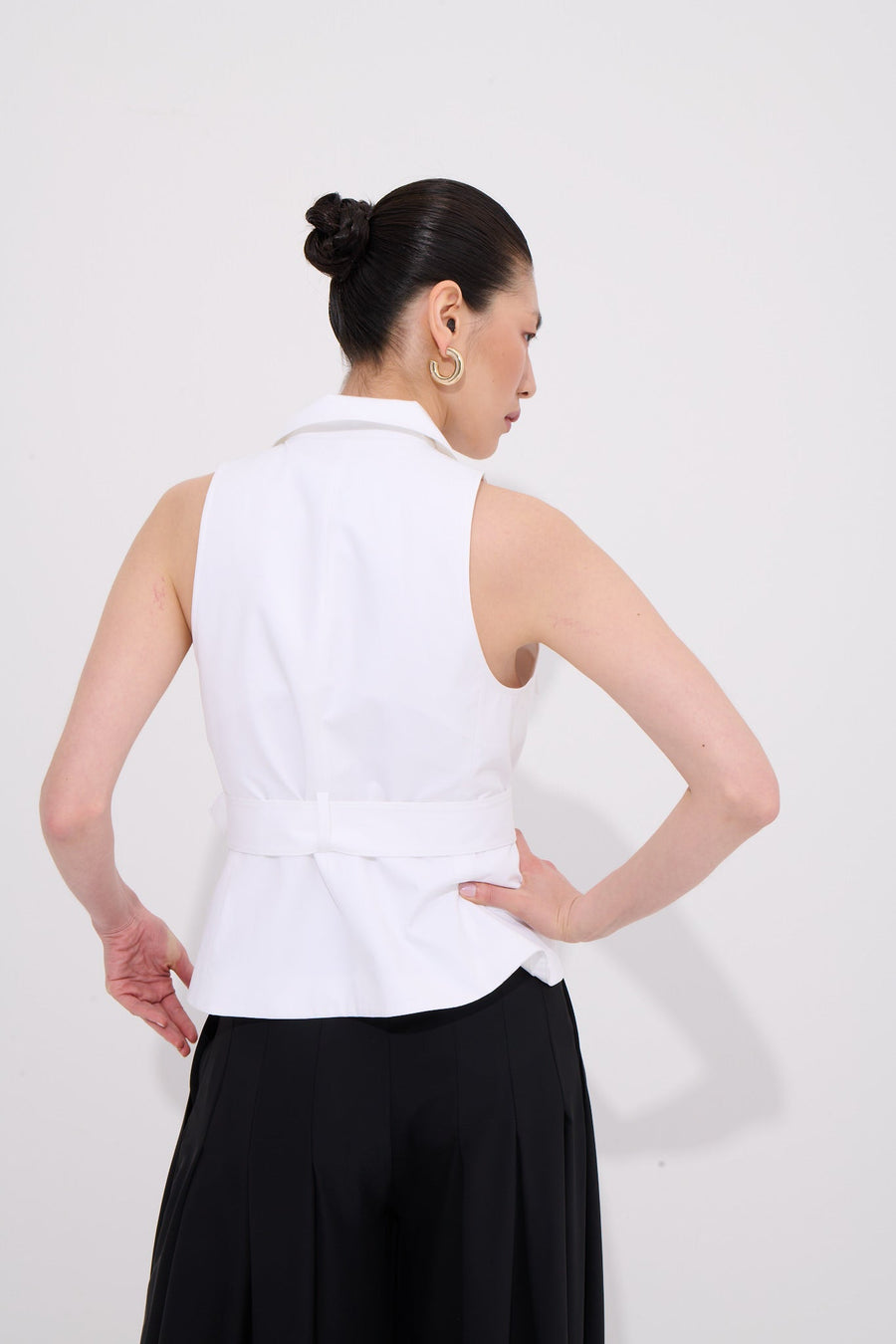 Lia Square Buckle Vest 100% Fine Organic Cotton