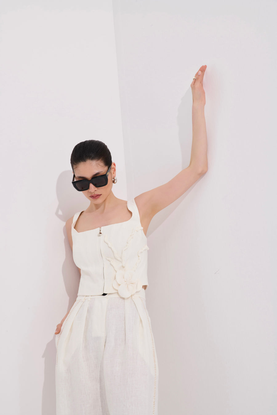Ivory Corset Blouse 100% Linen with Appliqué - Premium Design
