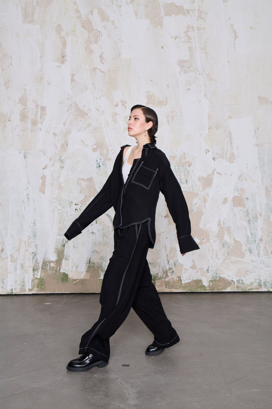 Noaor Contrast Stitched Pants